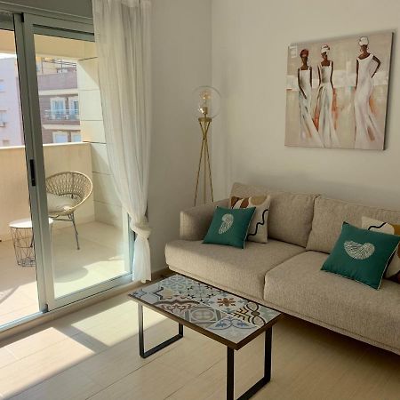Precioso Apartamento Primera Linea De Playa Агілас Екстер'єр фото