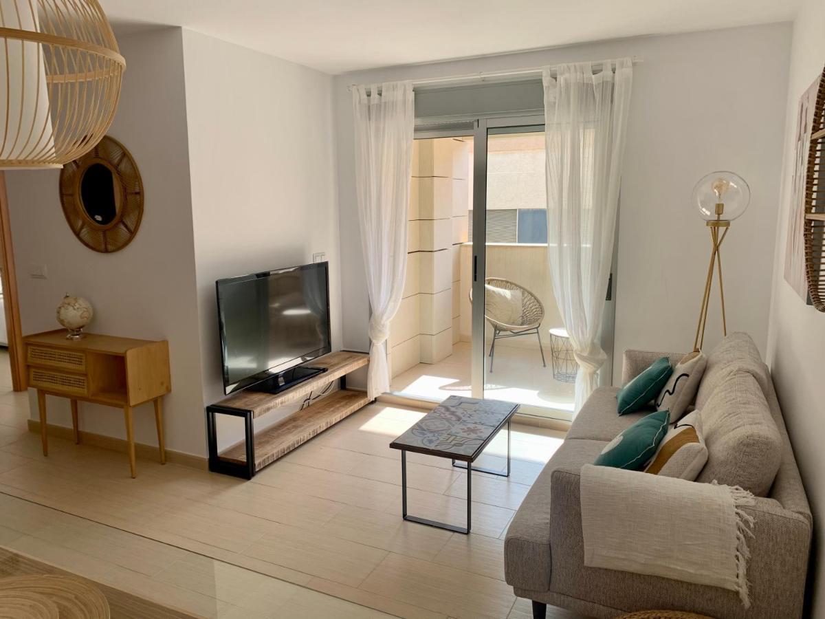 Precioso Apartamento Primera Linea De Playa Агілас Екстер'єр фото