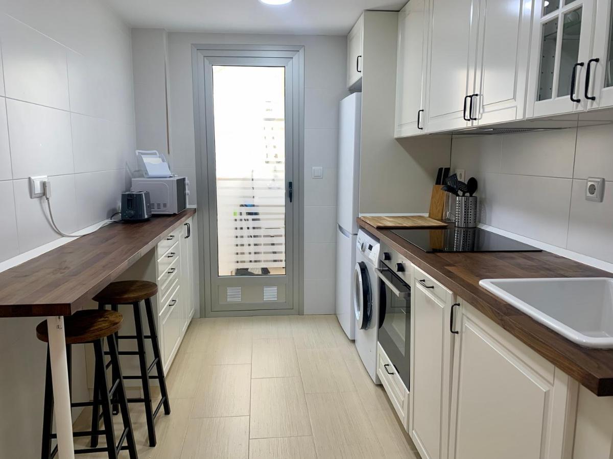 Precioso Apartamento Primera Linea De Playa Агілас Екстер'єр фото